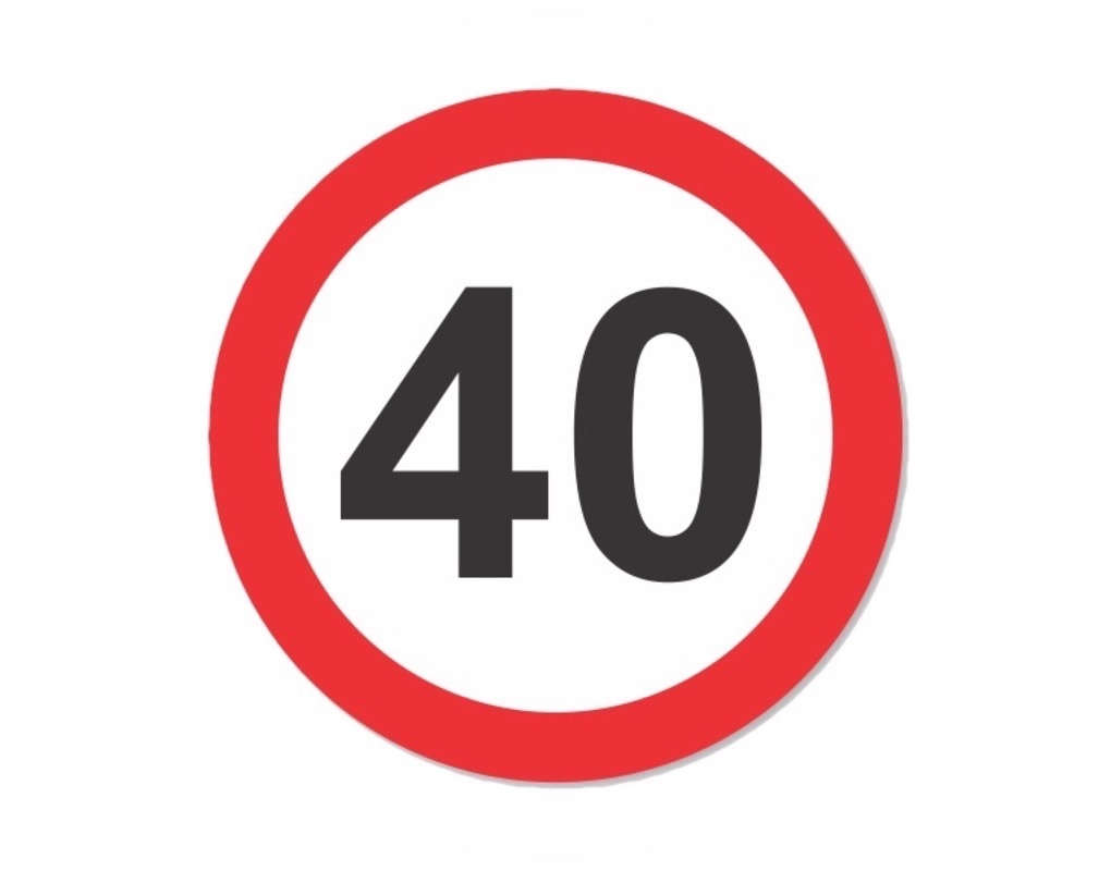 Ниже 20 c в. Знак «ограничение скорости» 3,24 – 40.. Знак 40 в Красном круге. Знак ограничение скорости 40. Наклейка ограничение скорости 40.
